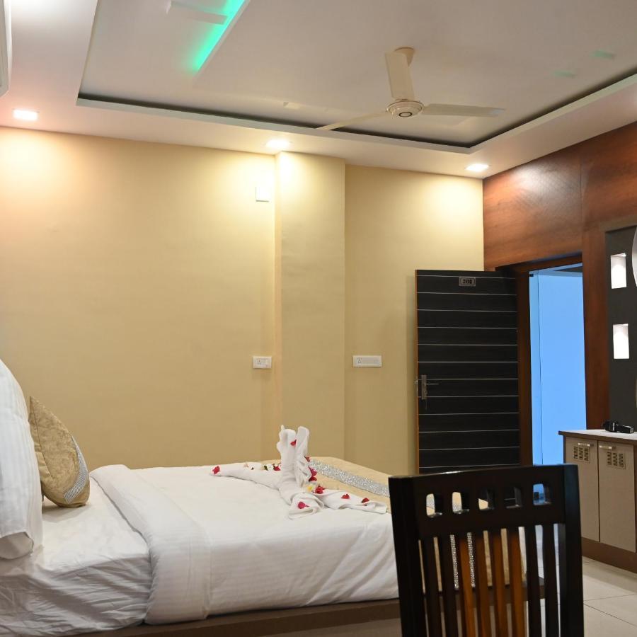 Hotel Bhairav Niwas Bikaner Zewnętrze zdjęcie