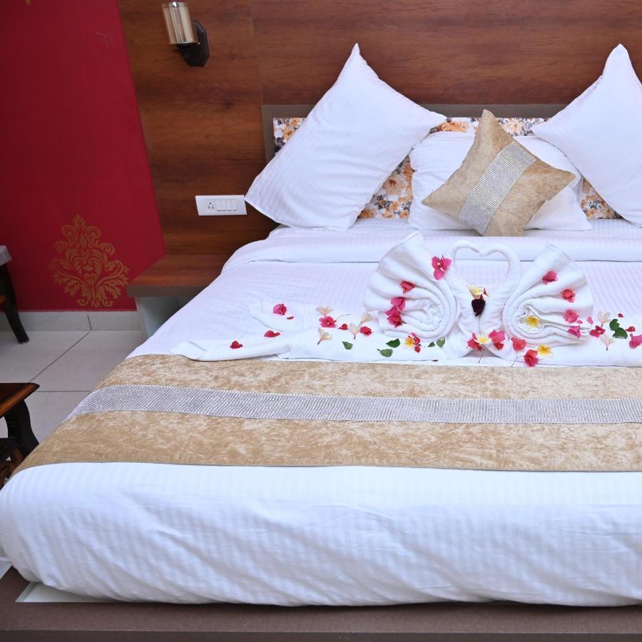 Hotel Bhairav Niwas Bikaner Zewnętrze zdjęcie