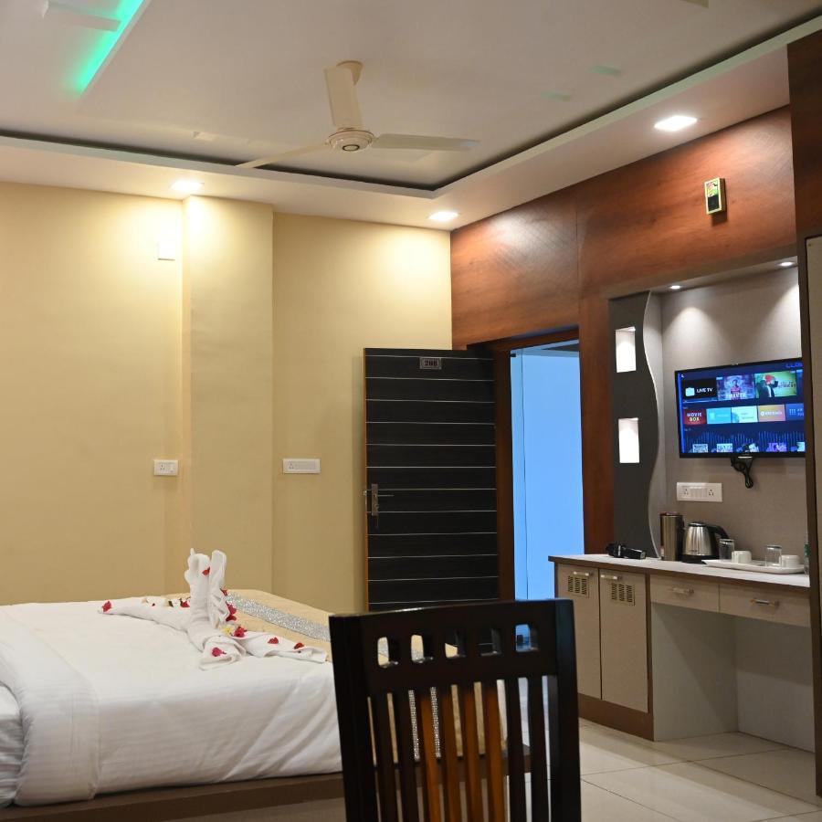 Hotel Bhairav Niwas Bikaner Zewnętrze zdjęcie